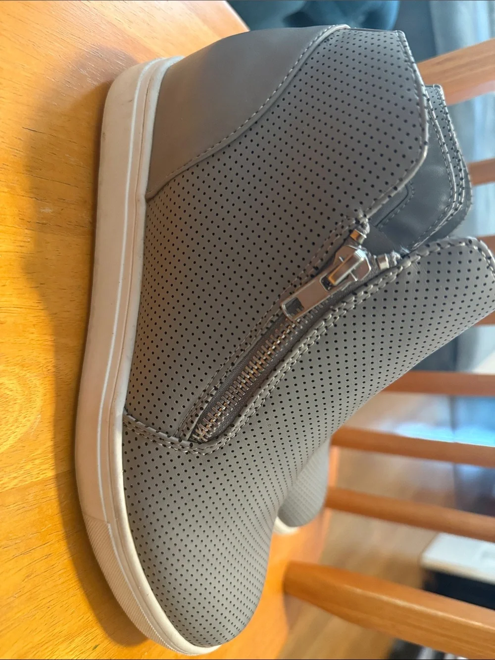 Cushionaire casual women’s
